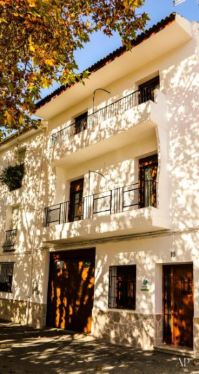 Escapada Rural en La Casa del Árbol Tózar